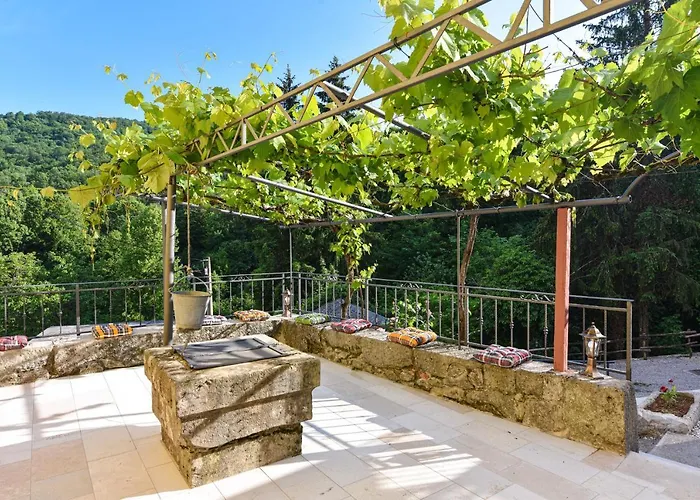 빌라 Danica With Pool - Perka